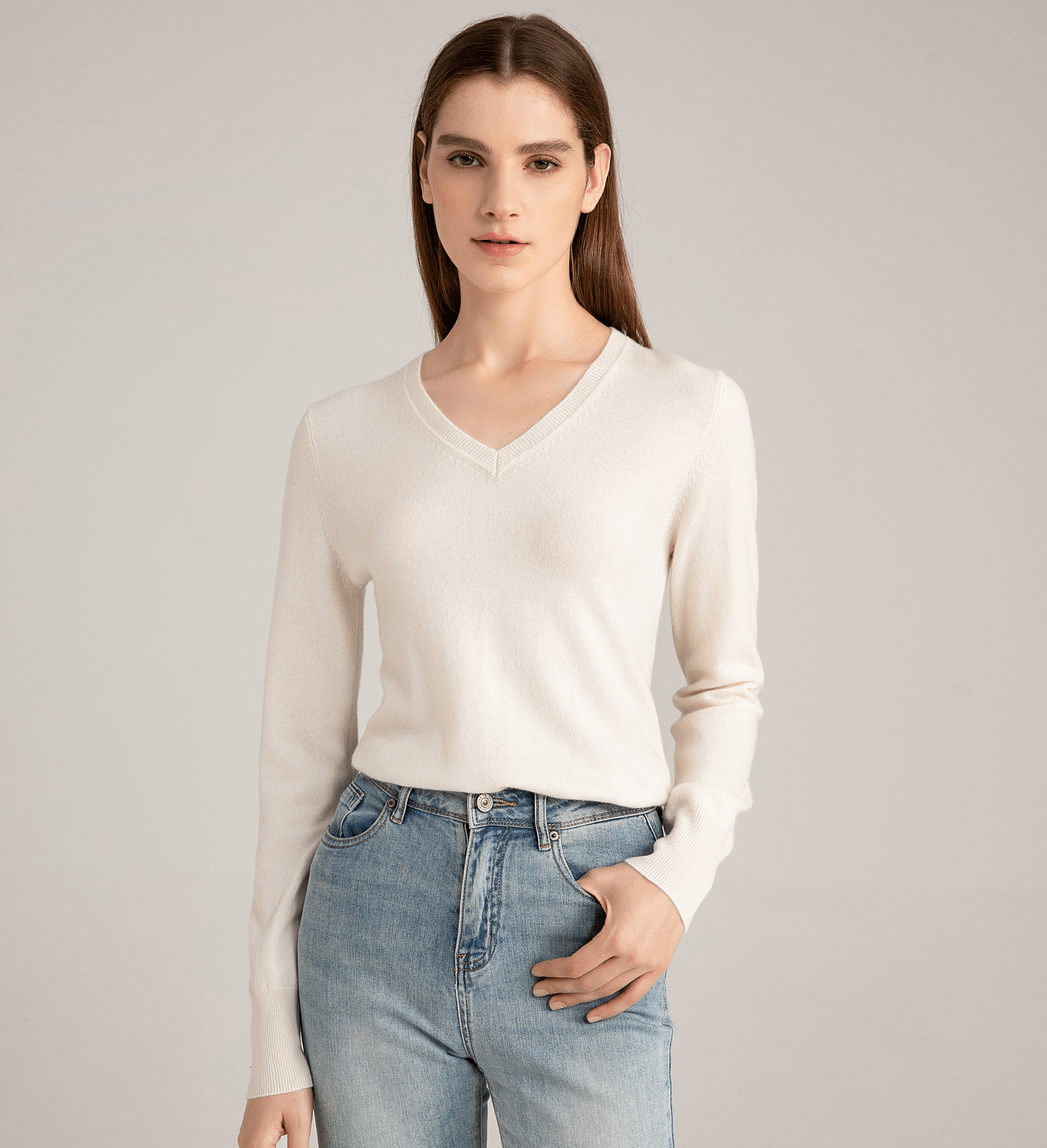 The Women's Basic V-Neck Cashmere Sweater