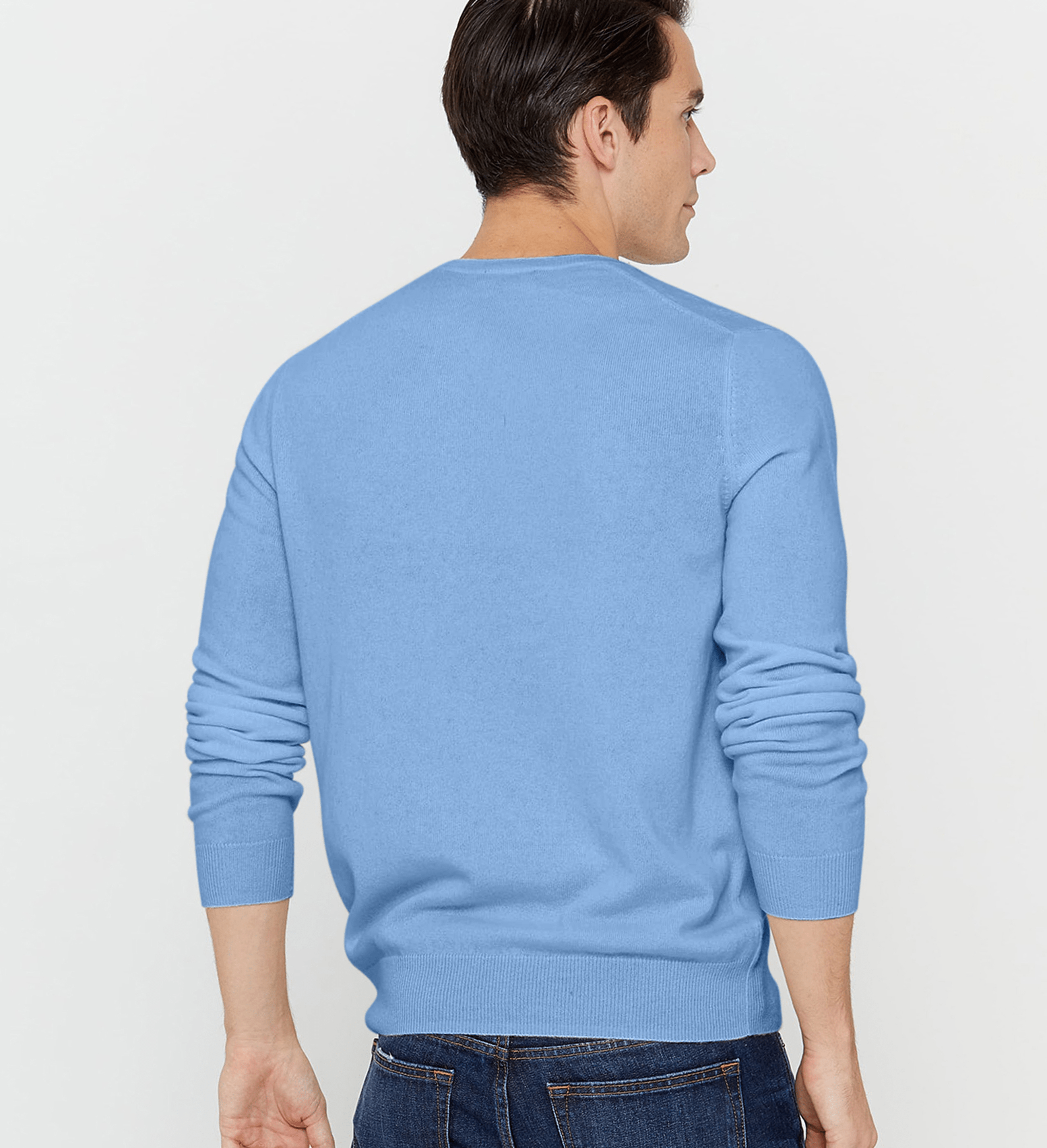 The Men's Basic V-Neck Cashmere Sweater