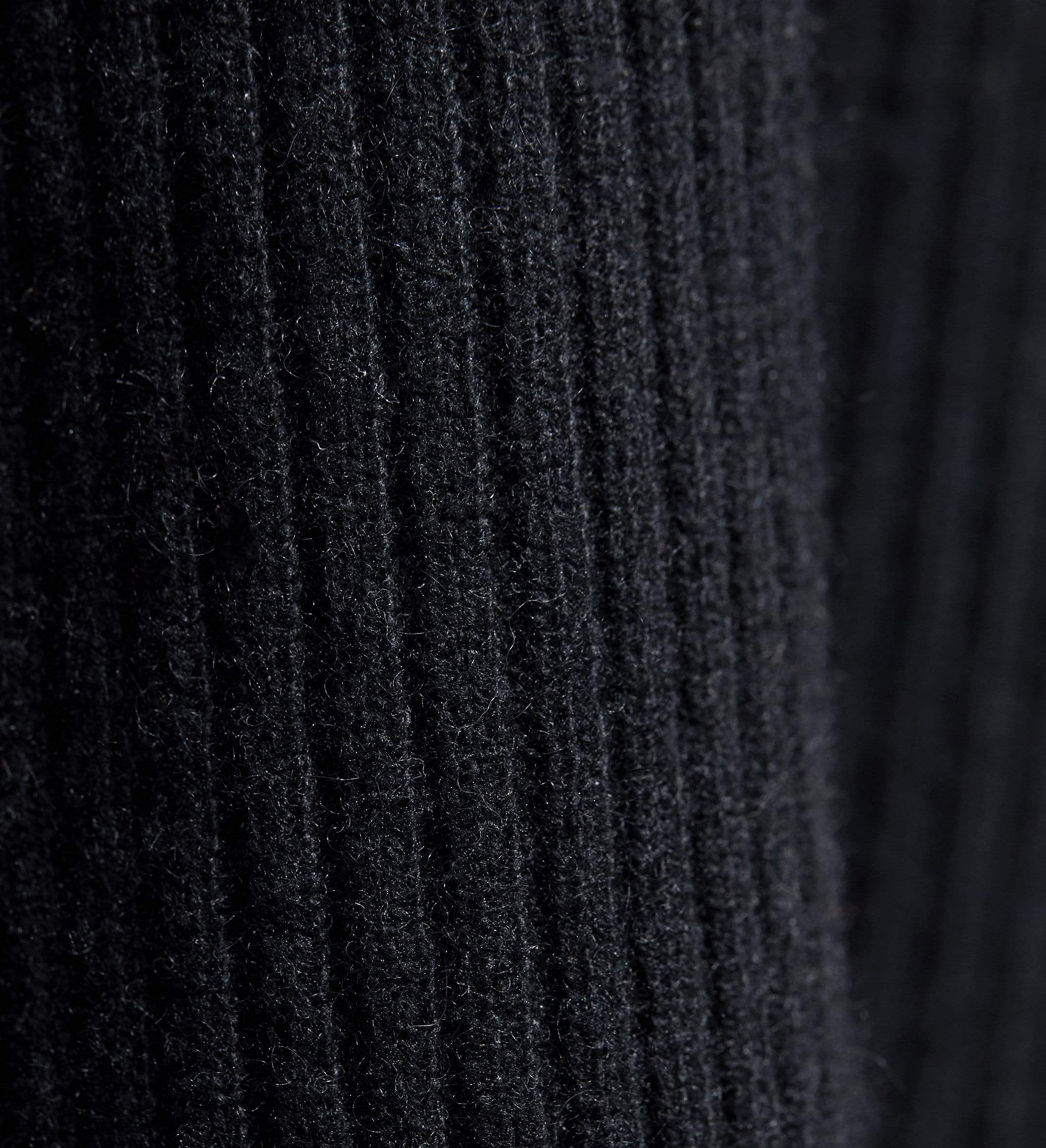 The Ribbed Turtleneck Cashmere Sweater