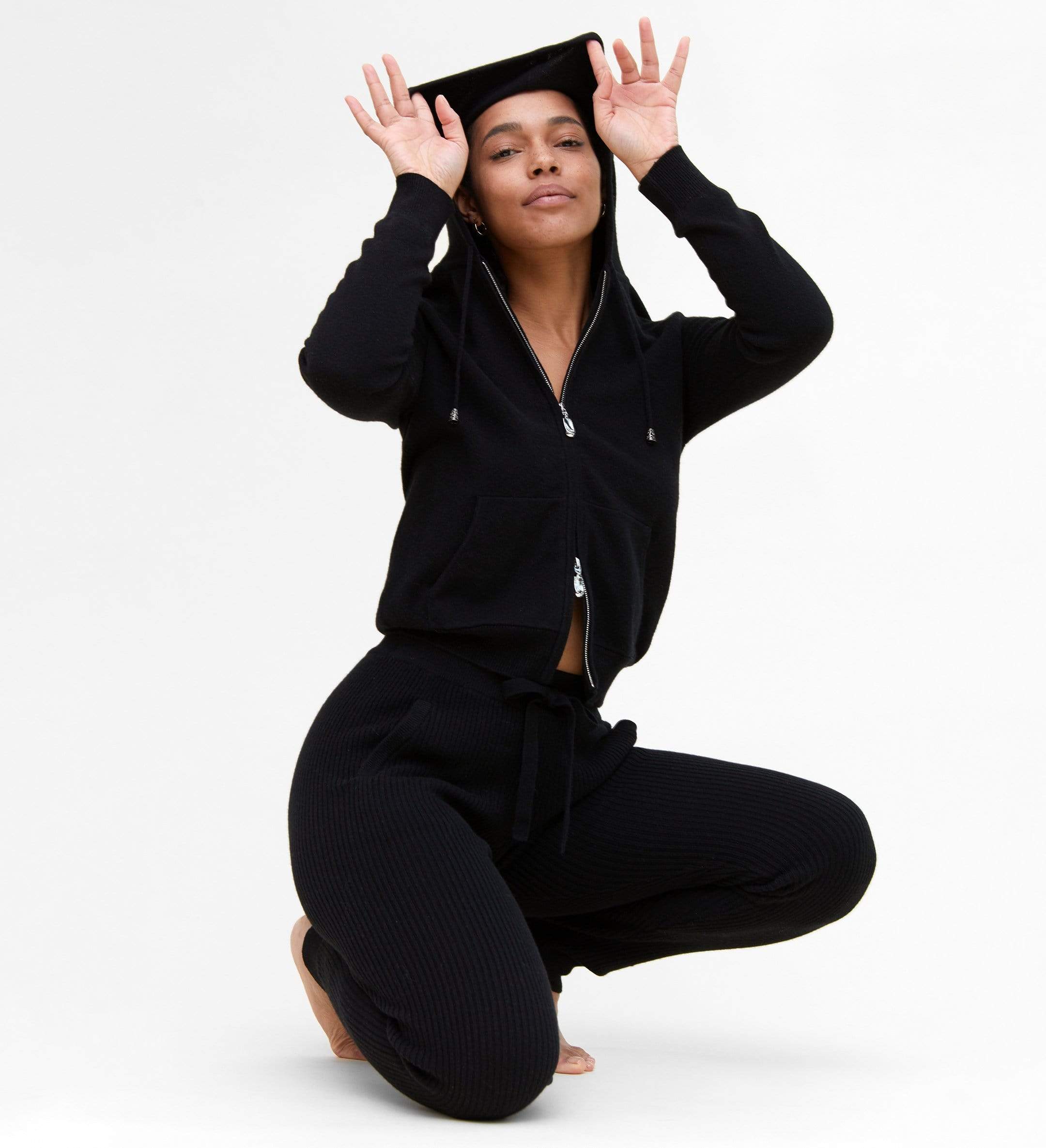 The Ribbed Cashmere Pants