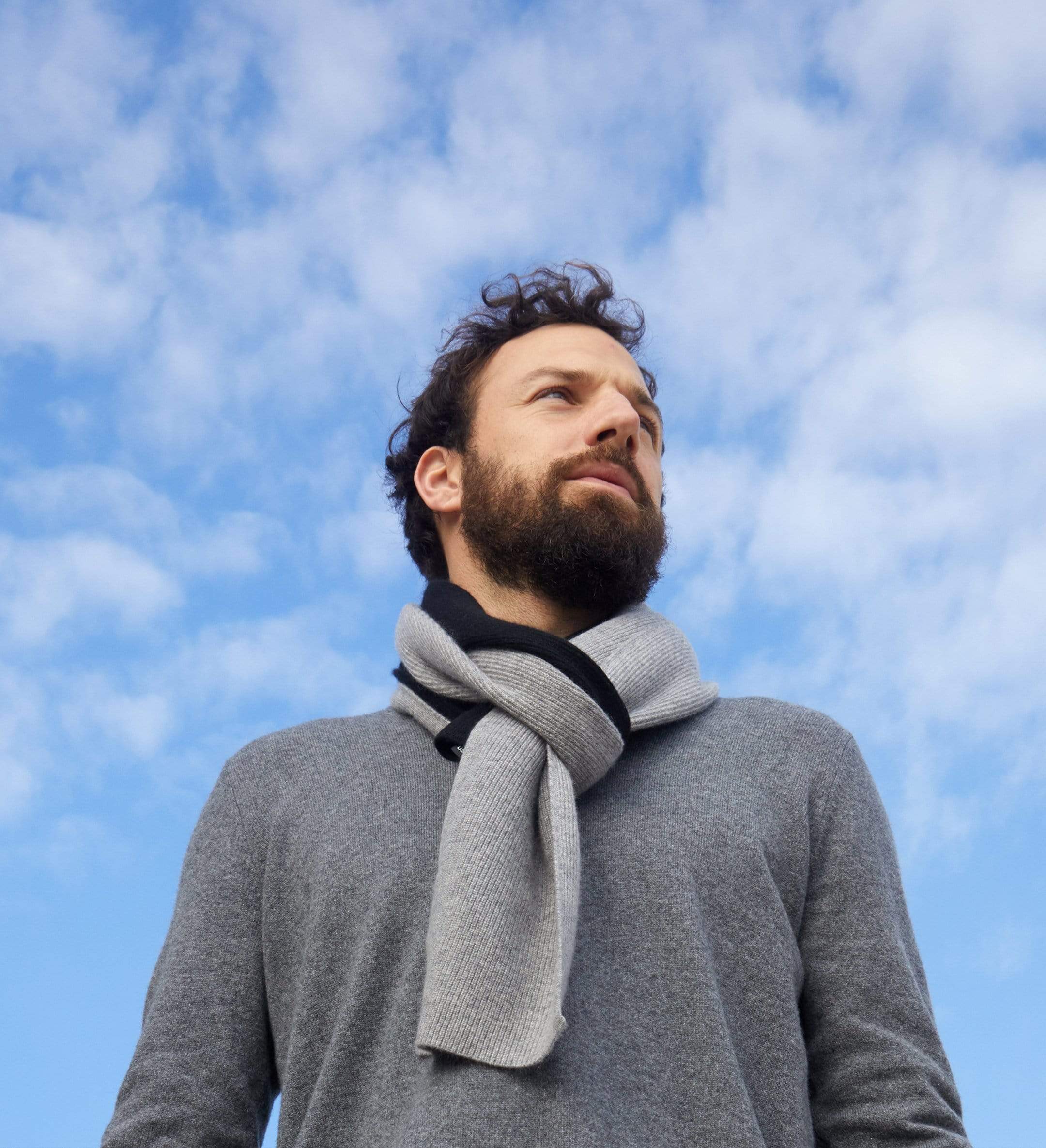 The Unisex Cashmere Ribbed Solid Color Scarf